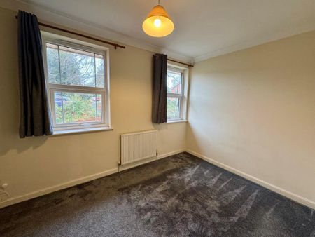 2 bedroom terraced house to rent - Photo 3