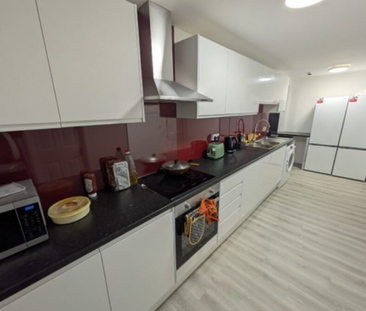 Tilgate 0 bedroom house share to rent - Photo 3