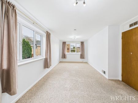 2 bedroom Flat - Dehavilland Close, Hatfield - Photo 2