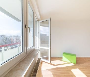 Tolle 3 Zimmer-Wohnung in Halle, Küche & Bad mit Fenster - Photo 1