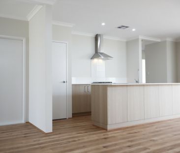 Brand New Four Bedroom Home - Ready To Move Into! - Photo 6