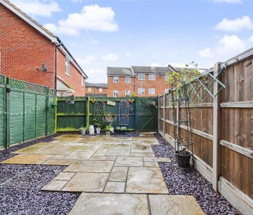 3 bedroom townhouse to rent - Photo 1