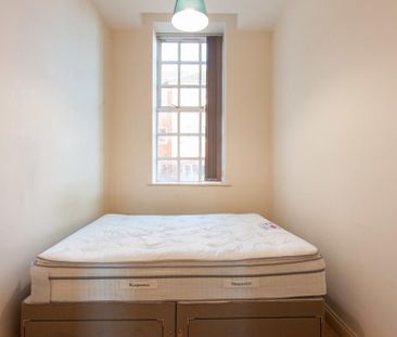 2 bedroom ground floor flat to rent - Photo 4