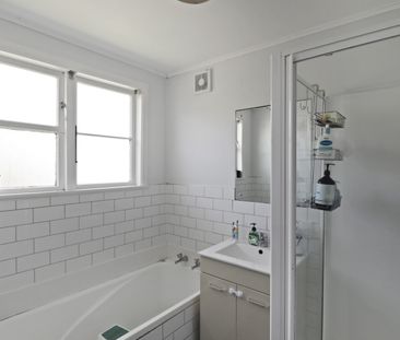 Situated in a highly sought after area, welcome to 66 Rata Street! - Photo 5