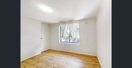 Convenient City Fringe Location - Photo 3