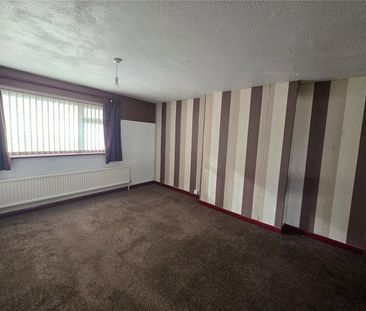 4 bedroom house to rent Deanside Drive, Loughborough, LE11 - Photo 2