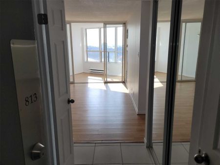 For Lease - 6 Humberline Drive Unit# 813, Toronto, Ontario - Photo 5