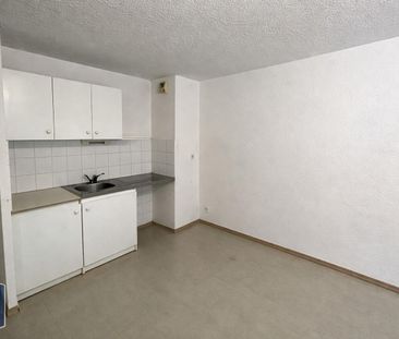 Location Appartement 2 pièces 41m² CHOLET 49300 - Photo 4