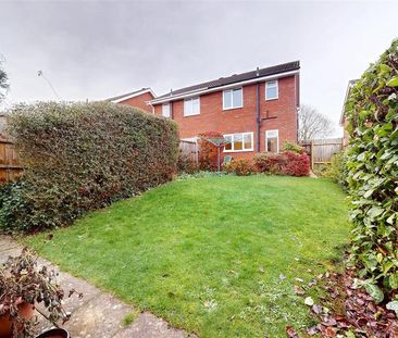 2 bedroom semi-detached house to rent - Photo 6