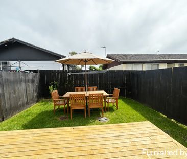 Sunny modern Living 2 bedroom in Māngere East - Photo 4