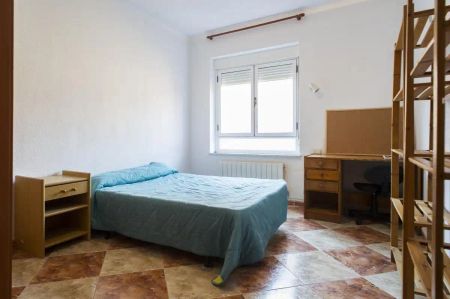 Apartamento de alquiler en Vidal - Photo 2