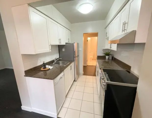 Katherine Anne | 2054 Comox St, Vancouver - Photo 1