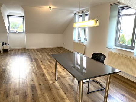 Obergeschosswohnung zentral am Untenende! - Foto 2