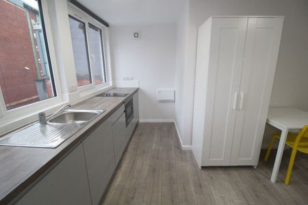 7 Lodge Bank , Moor Lane , PRESTON PR1 1JR - Photo 4