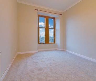 2 Bed Flat, Budhill Avenue, G32 - Photo 3