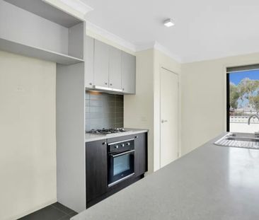 77 Fairhaven Boulevard, Melton West, Vic 3337 - Photo 4