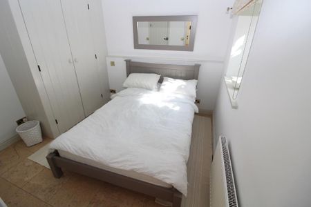 1 bedroom link detached house to rent - Photo 4