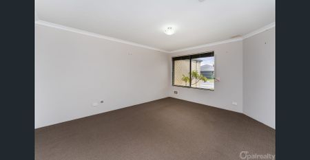 Spacious family home - Photo 5