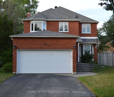 Detached Home For Lease | S8143026 - Photo 2