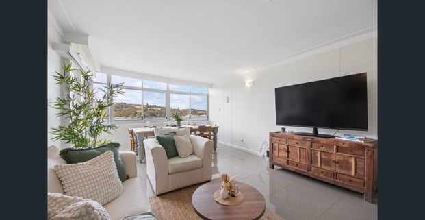 Modern Coastal Living in the Heart of Manly - Photo 1