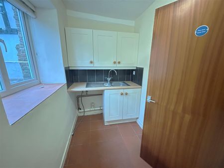 1 bed flat to rent in Corve Street, Ludlow, SY8 - Photo 4