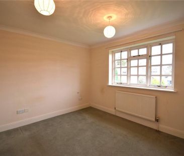 4 bedroom detached house to rent - Photo 6