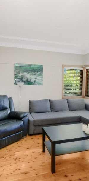 4 Bedroom Houses in Convenient Location - Photo 1