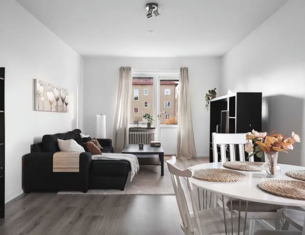 Svartbäcksgatan 78B - Photo 1