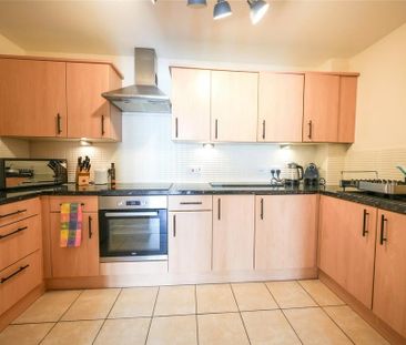 2 bedroom apartment to rent - Photo 5