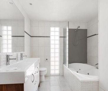 8 Bent Street, Kensington For Lease - Photo 1