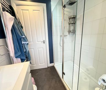 2 bedroom semi-detached house to rent - Photo 5