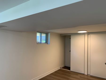 For Lease - 5 Compton Drive Unit# Bsmt, Toronto, Ontario - Photo 4