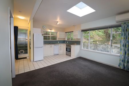 Apartment Living - Photo 3
