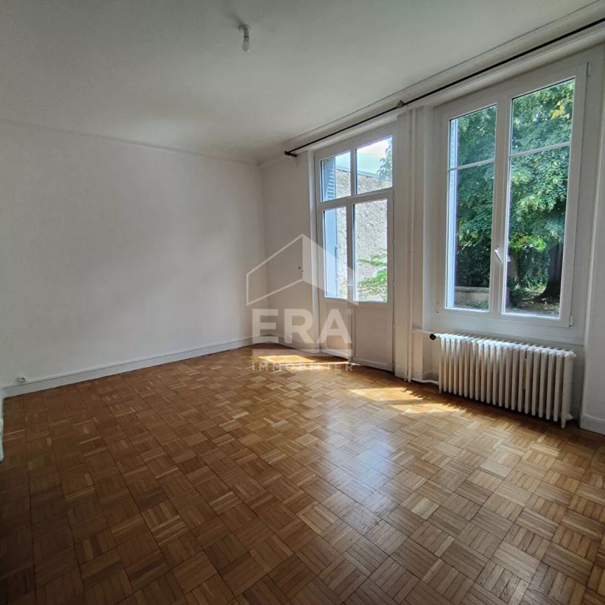 Maison Orleans 6 pièce(s) 144 m2 - Photo 1