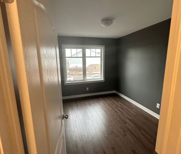 1822 Cinderhill St, Kingston, ON K7P 0S6 - Photo 4