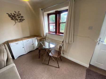 Claremont, Pudsey - Photo 4