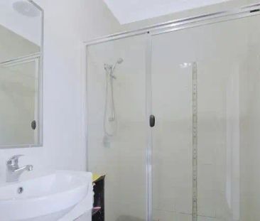 “🏡 Stylish Family Living in the Heart of North Lakes – 34 Gibbs Str... - Photo 5