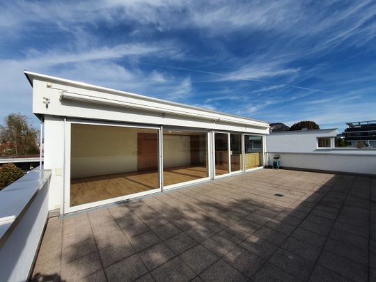 Traumhafte, helle 4-Zimmer-Penthouse-Wohnung in schöner Lage in Lauterach - Photo 1