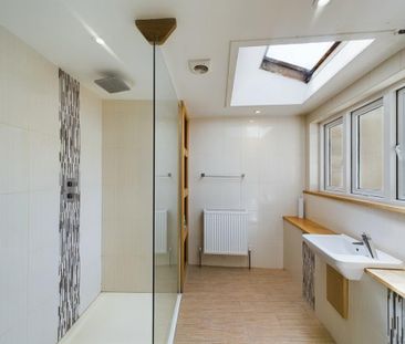 2 bedroom barn conversion to rent - Photo 3