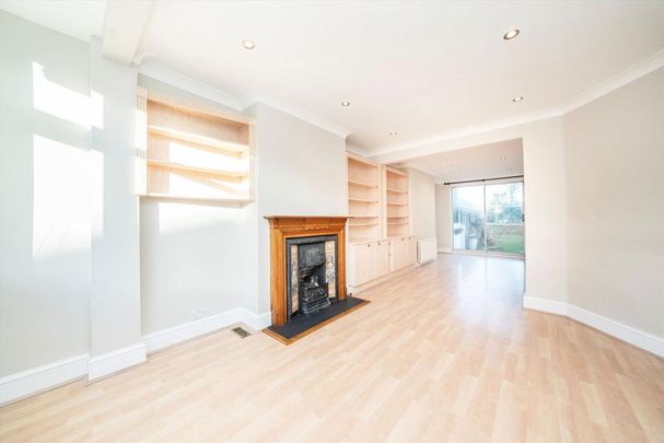 4 bedroom house to rent - Photo 1