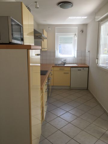 Location Maison 4 pièces 76m² CHERBOURG OCTEVILLE 50100 - Photo 4