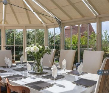 4 bedroom detached house to rent - Photo 6