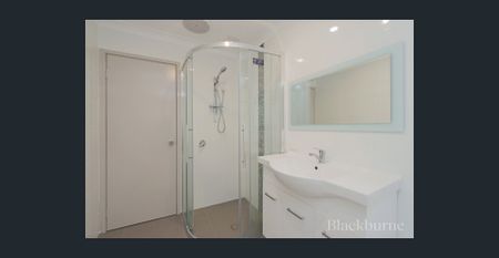 Charming 3-Bedroom Home in Beechboro - Photo 2