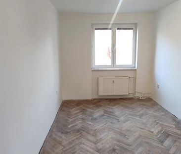 Pronájem bytu 2+1 56 m² - Photo 2