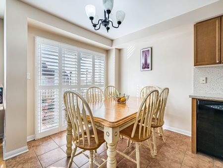 For Lease - 632 Scott Boulevard, Milton, Ontario - Photo 5