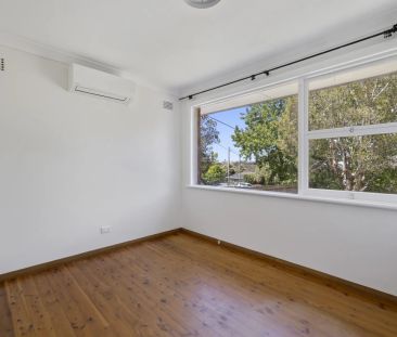 Family Favourite In Ultra-Convenient Locale - Photo 3