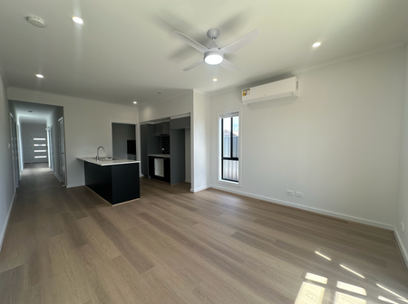 5 Vincira Crescent, Paralowie SA 5108 - House For Rent | Domain - Photo 2