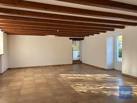 House - Photo 3
