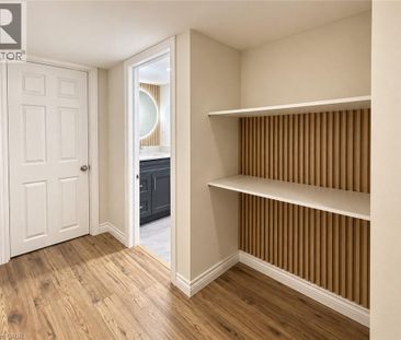 9 GRENADIER Drive, Hamilton, Ontario, L8T4C7 - Photo 1