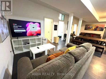 199 CANYON HILL AVE AVENUE - Photo 4